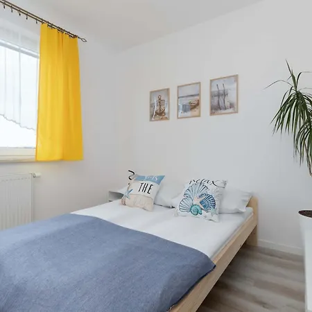 Rybacka Comfy With Balcony By Renters * Puck